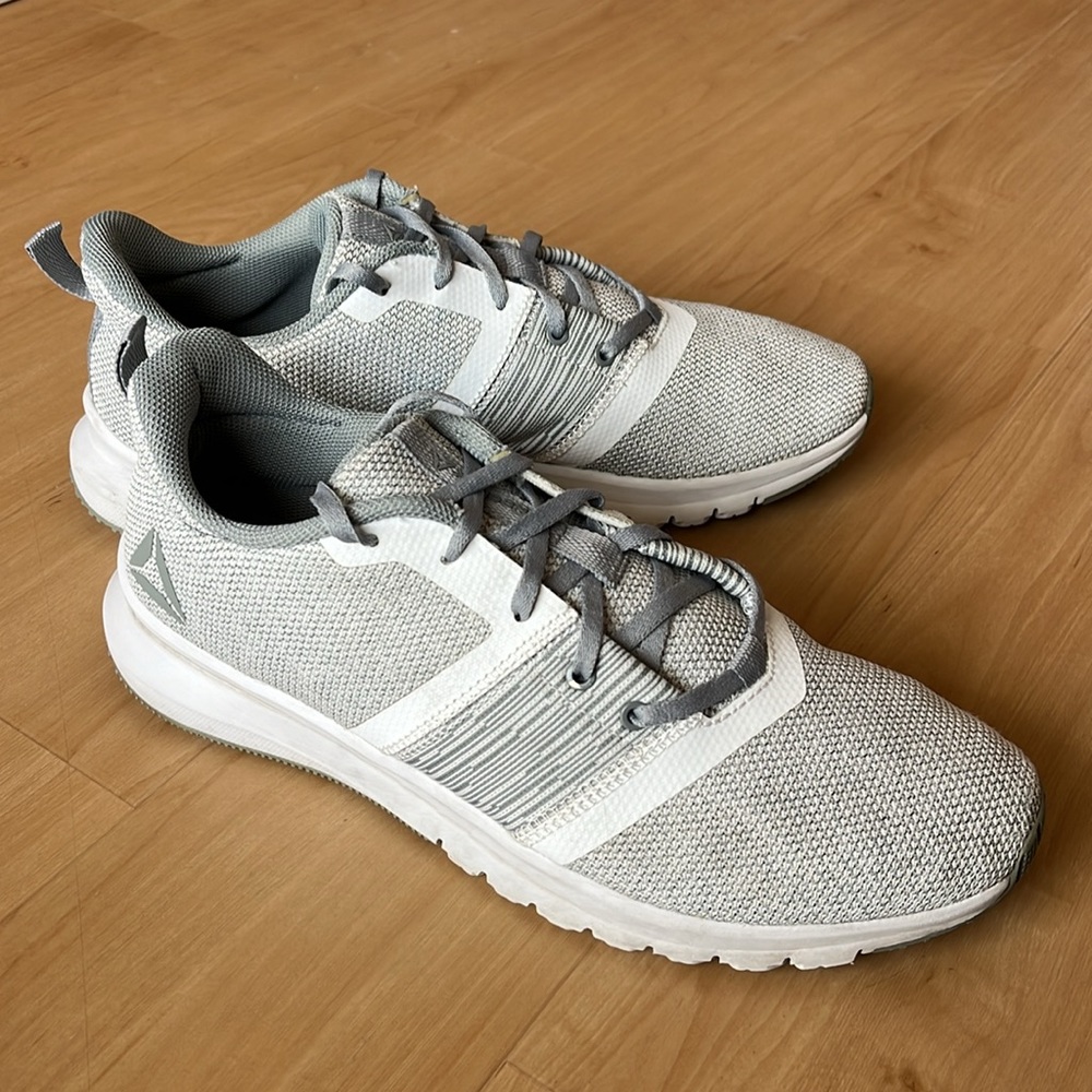 REEBOK MENS CANTON ATHLETIC BOATING CASUAL SNEAKER SHOE GREY WHITE TRIM SZ 11.5